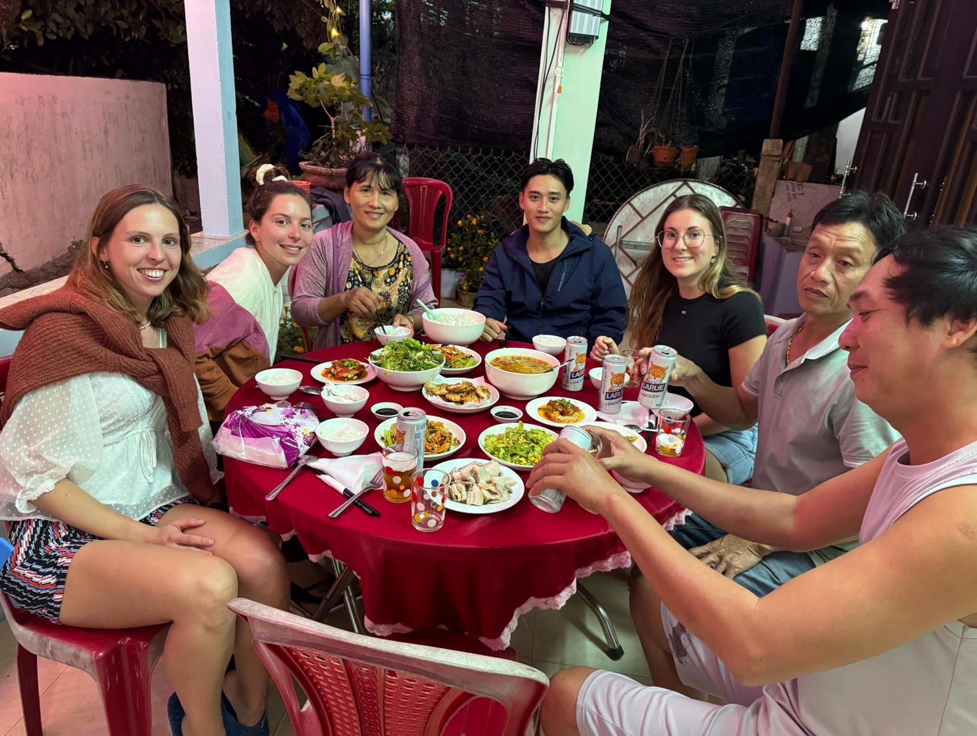 Homestay Van Duc Cu Lao Cham Tân Hiệ Buitenkant foto