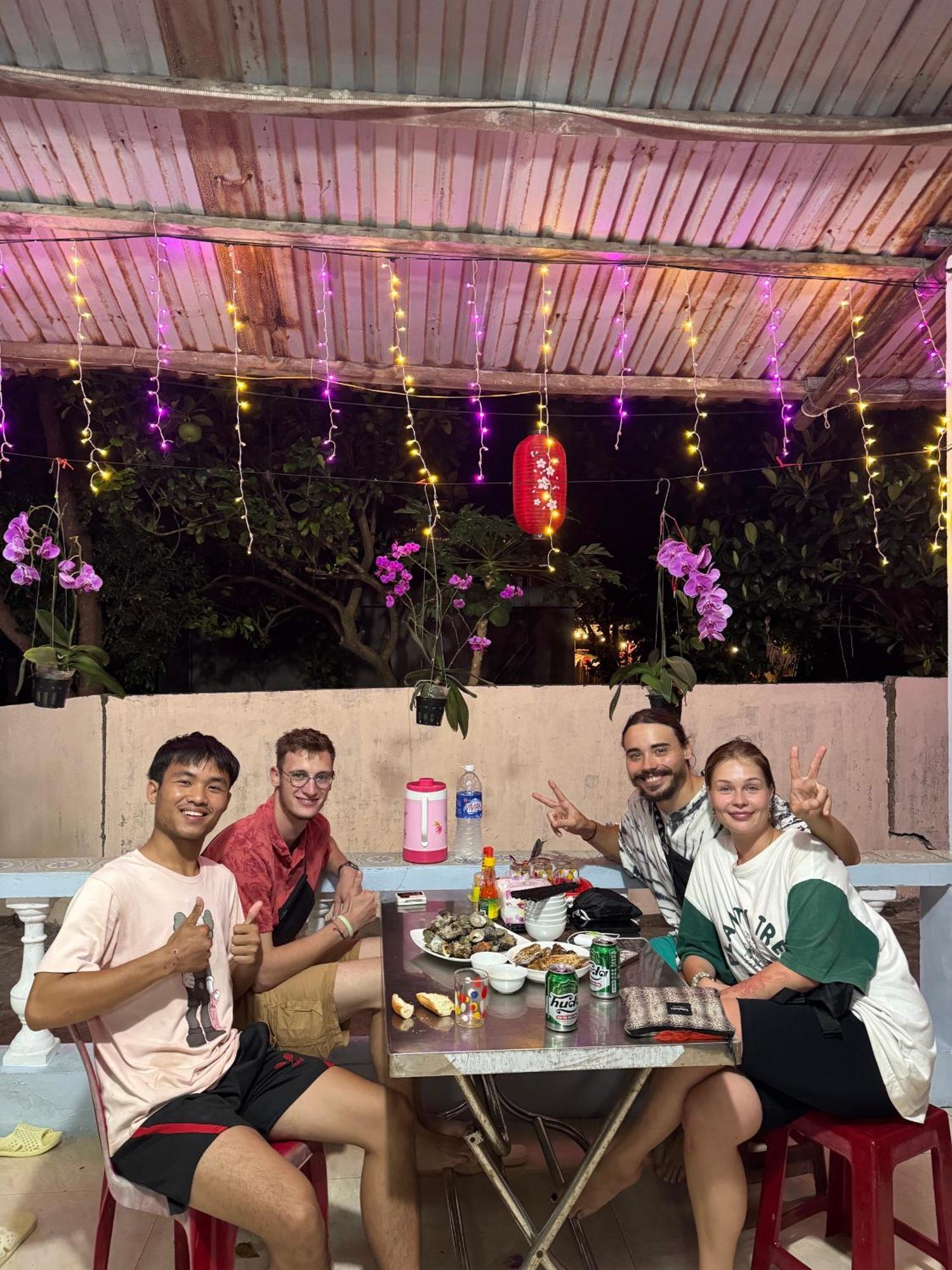 Homestay Van Duc Cu Lao Cham Tân Hiệ Buitenkant foto